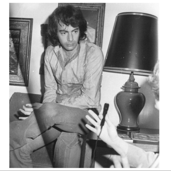 Where it began, I can't begin to knowing
But then - Picture 6 of 8